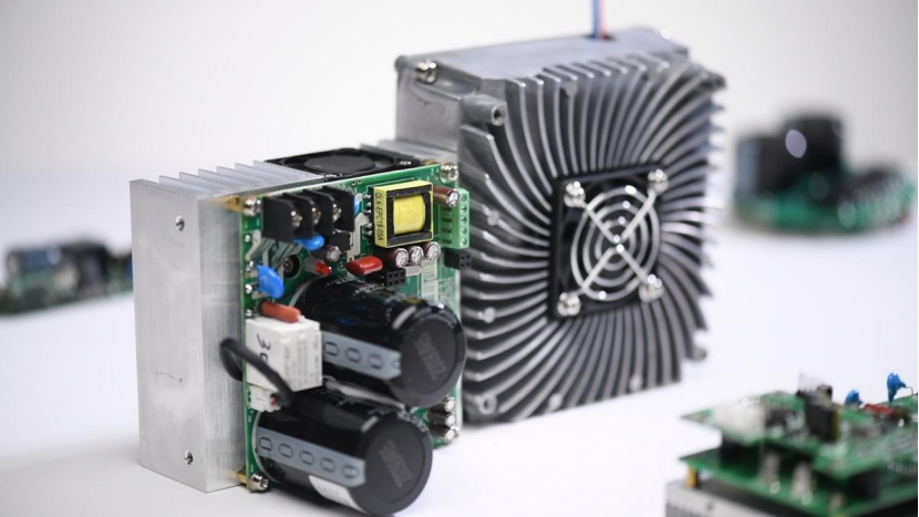 驅(qū)動養(yǎng)殖產(chǎn)業(yè)升級！復(fù)興偉業(yè)單相電機控制板助力設(shè)備更安全穩(wěn)定